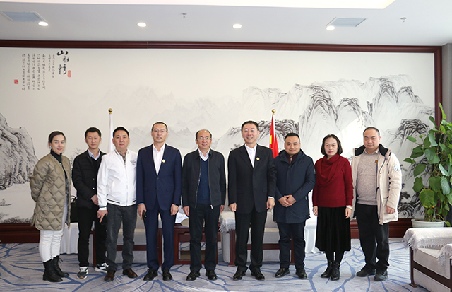 1676453418962120.jpg 64000.jpg